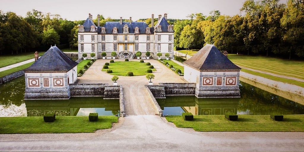 Chateau wedding in France