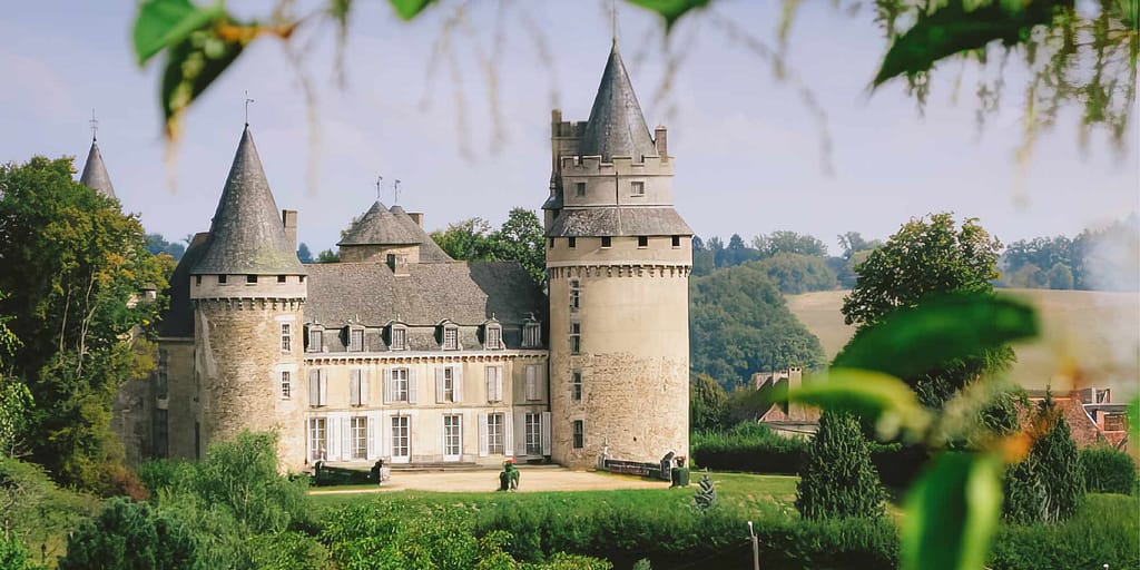 grand chateau wedding easy access, romantic turrets