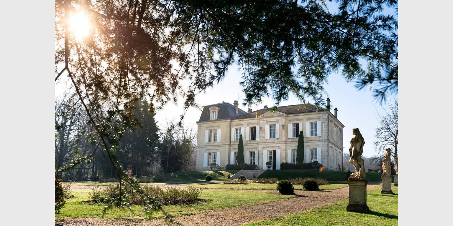 Chateau de Garde Bordeaux Gironde Wedding Venue
