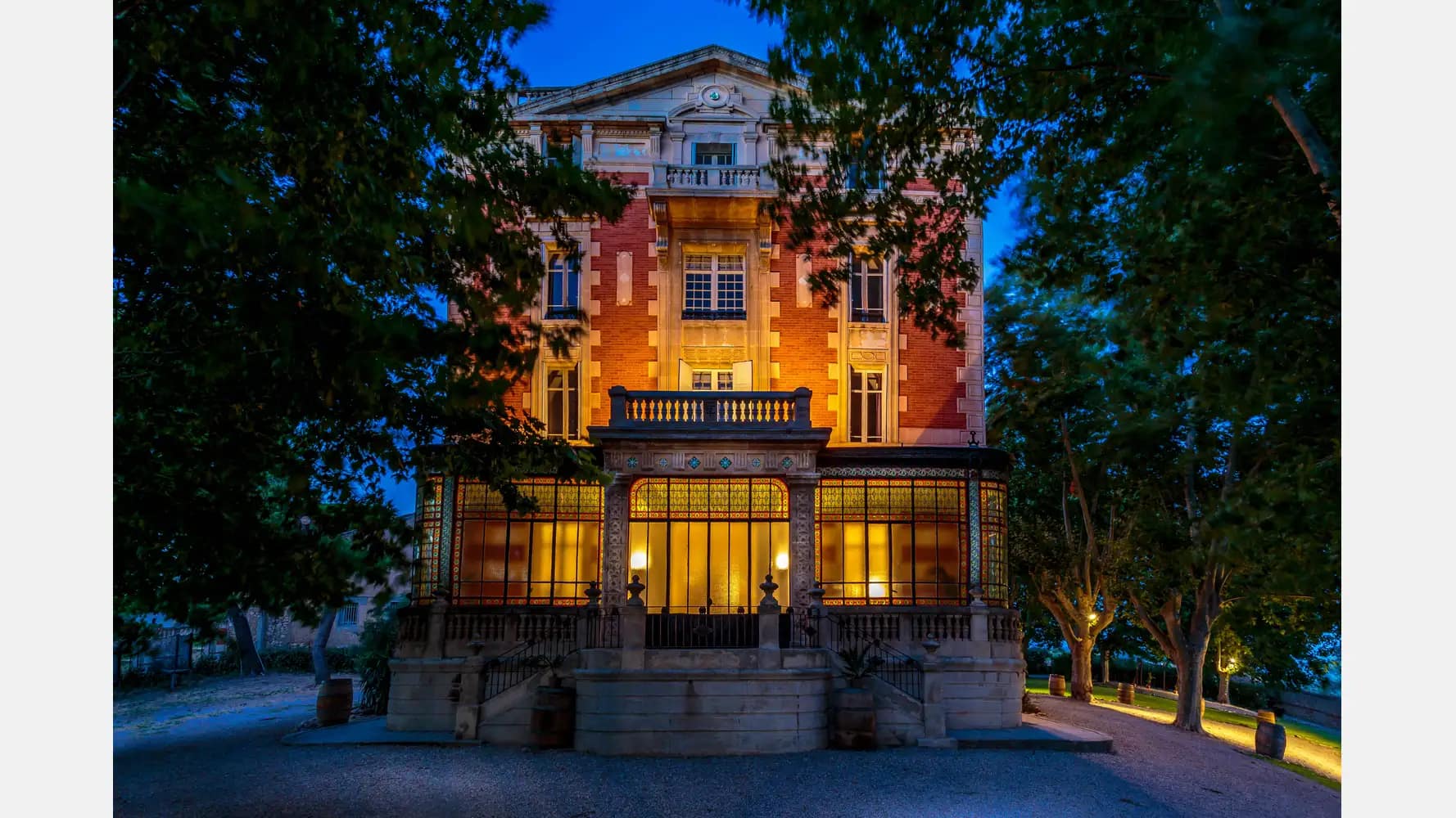 luxury wedding venue provence