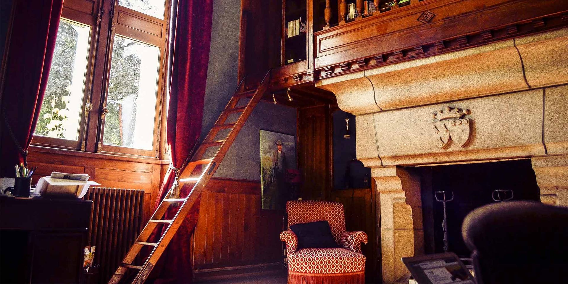 Chateau library