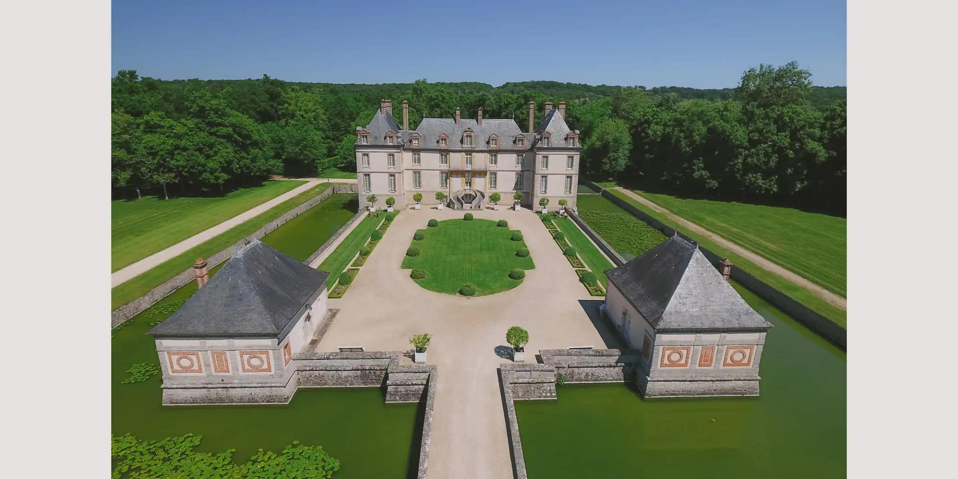 grand chateau wedding paris