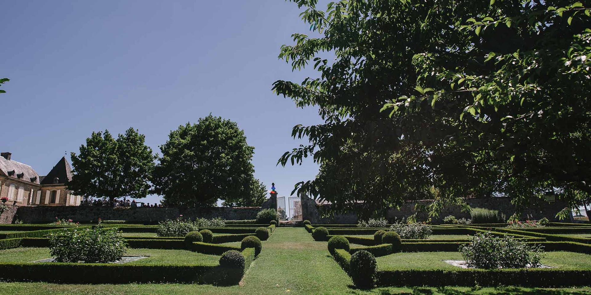 french-wedding-garden