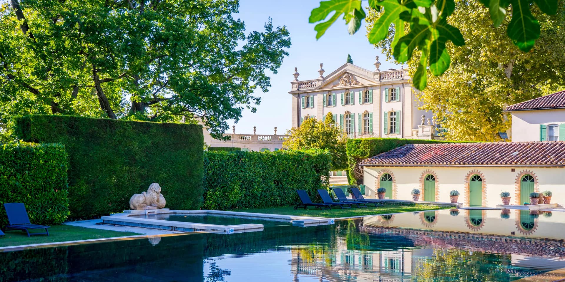 chateau de tourreau pool