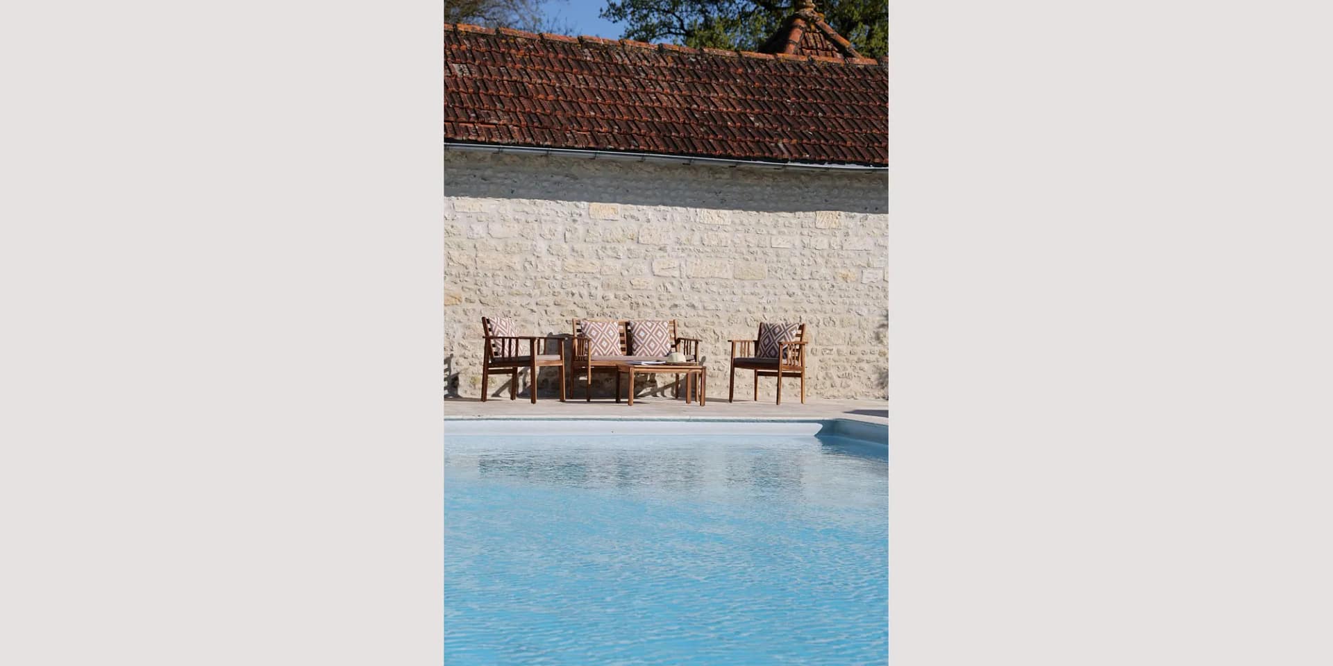 la cannonerie wedding pool party