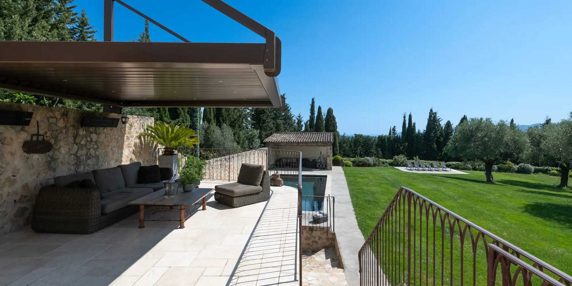 laidback wedding venue cote azur