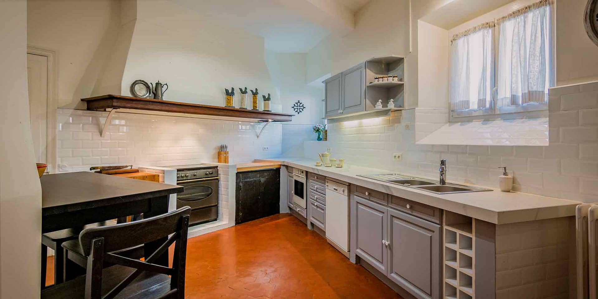 self catering chateau wedding france