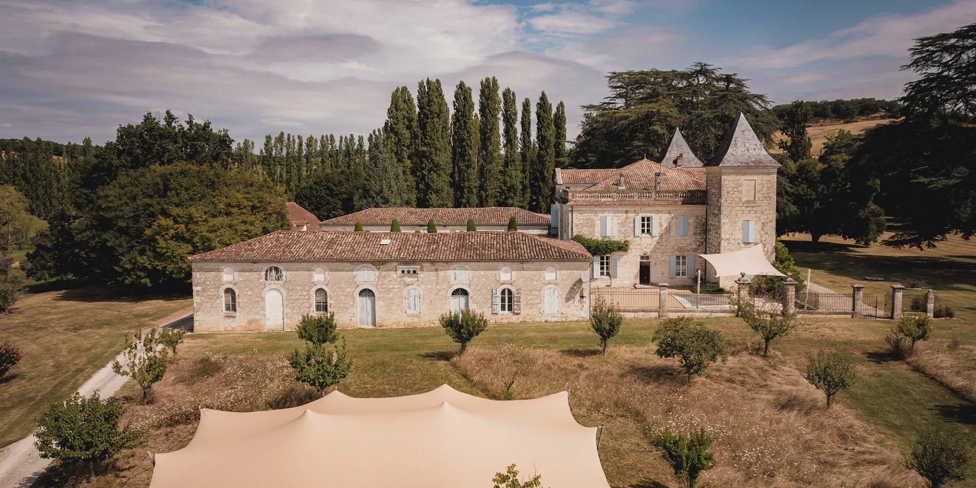 italian looking like venue in france chateau naudou
