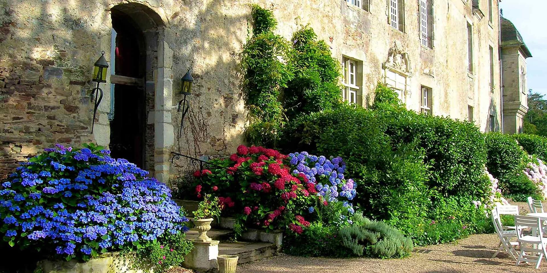 chateau French wedding style