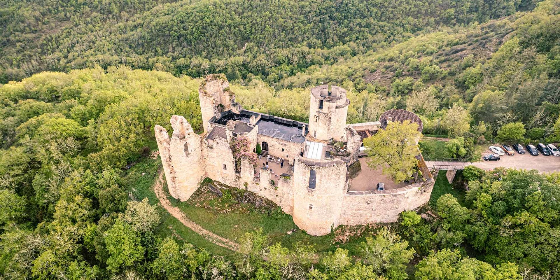 chateau de roussillon