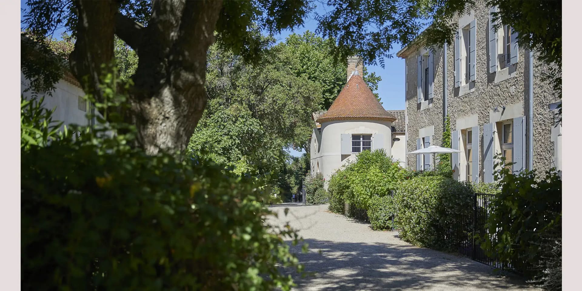 chateau carasses wedding
