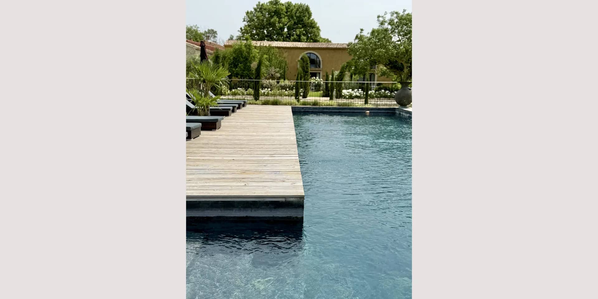 estate with pool wedding france
