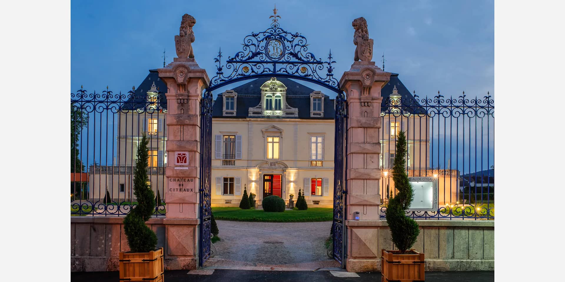 hotel chateau wedding france