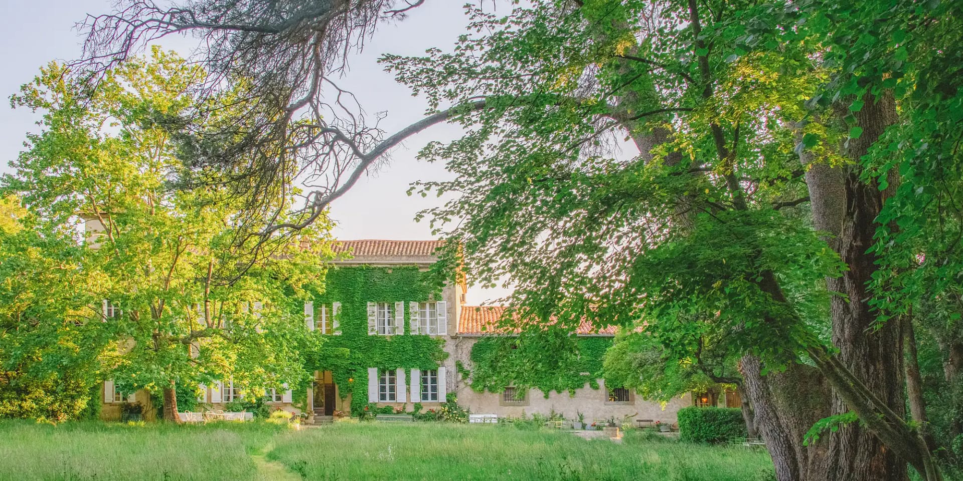relax wedding venue france