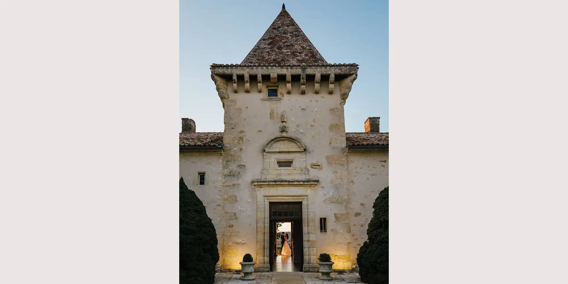 romantic chateau la dordogne