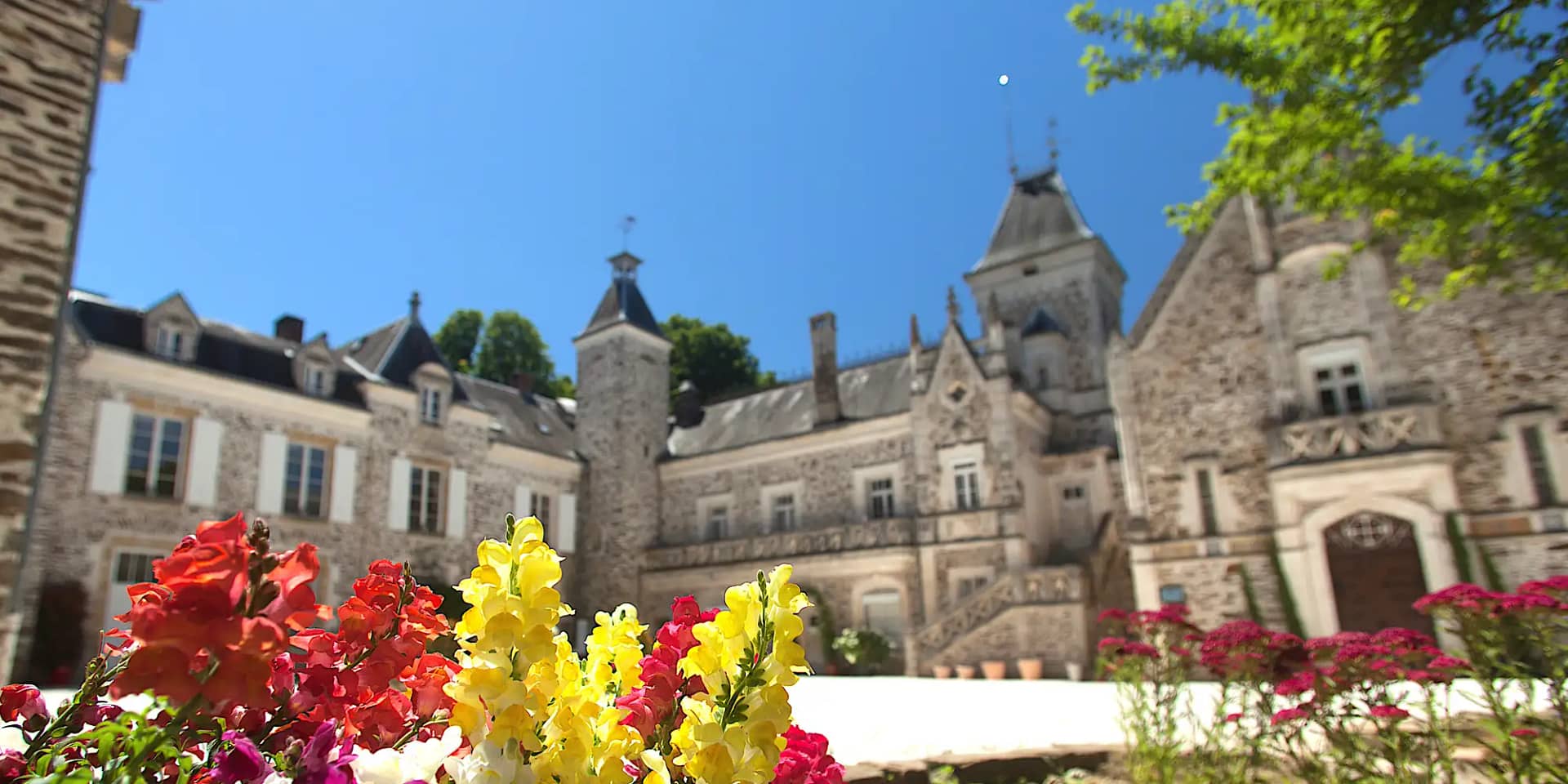 chateau de la croix dordogne