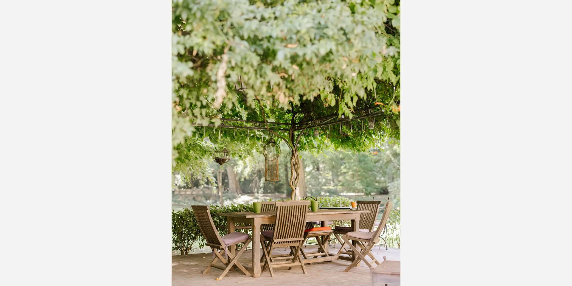outdoor wedding venue avinon