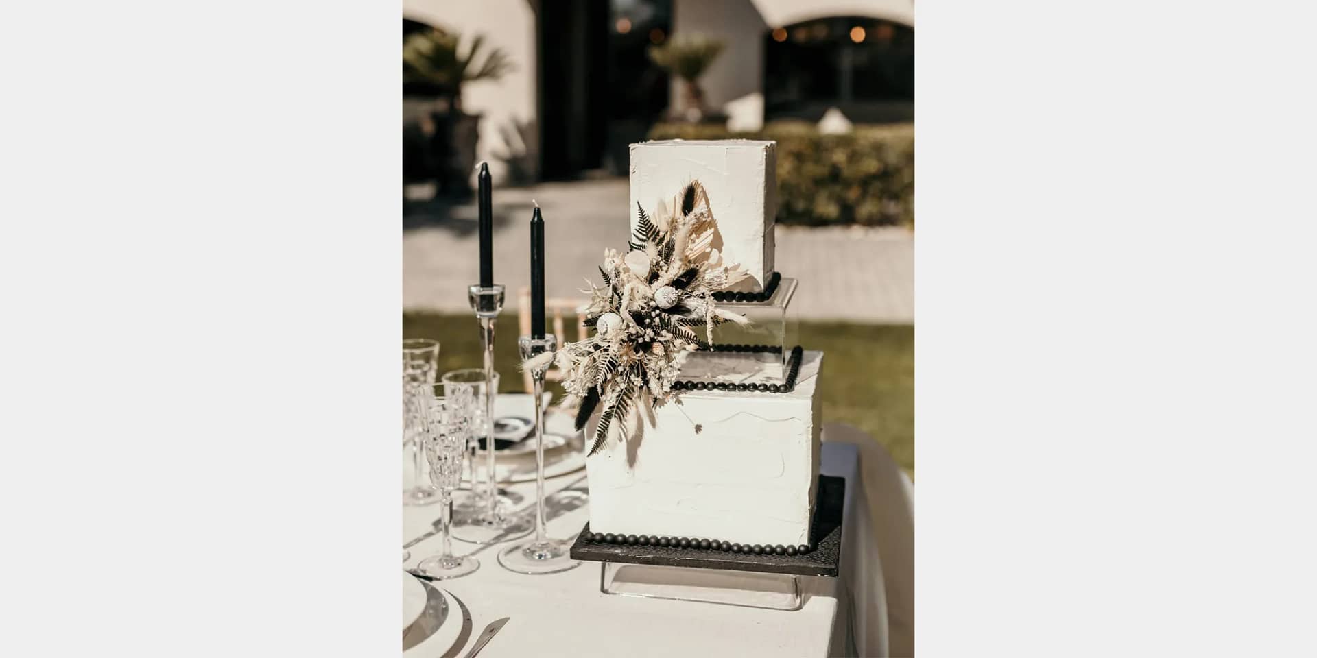 wedding cake domaine tarbouriech