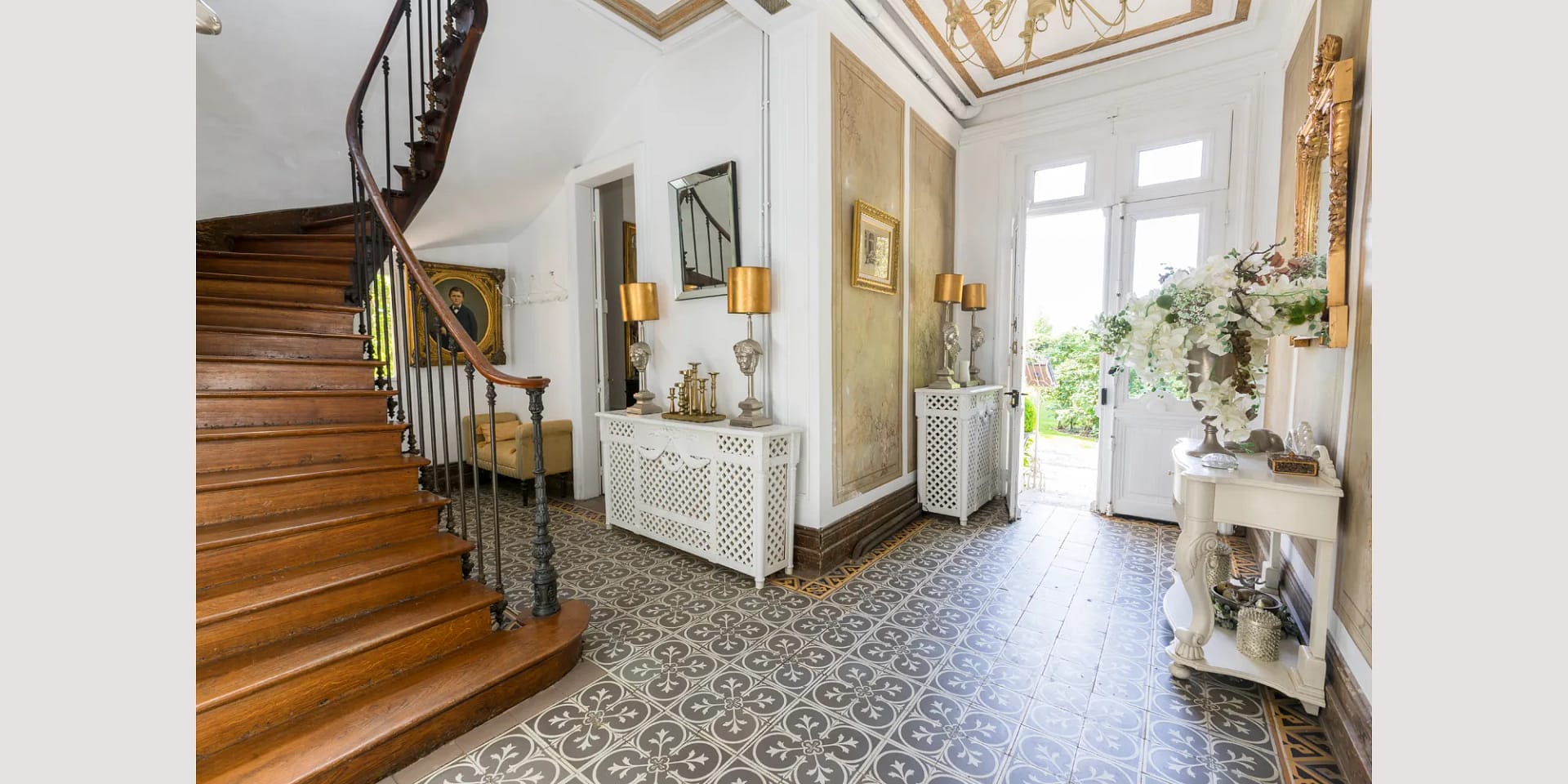 chateaux northern france wedding grand but affordable