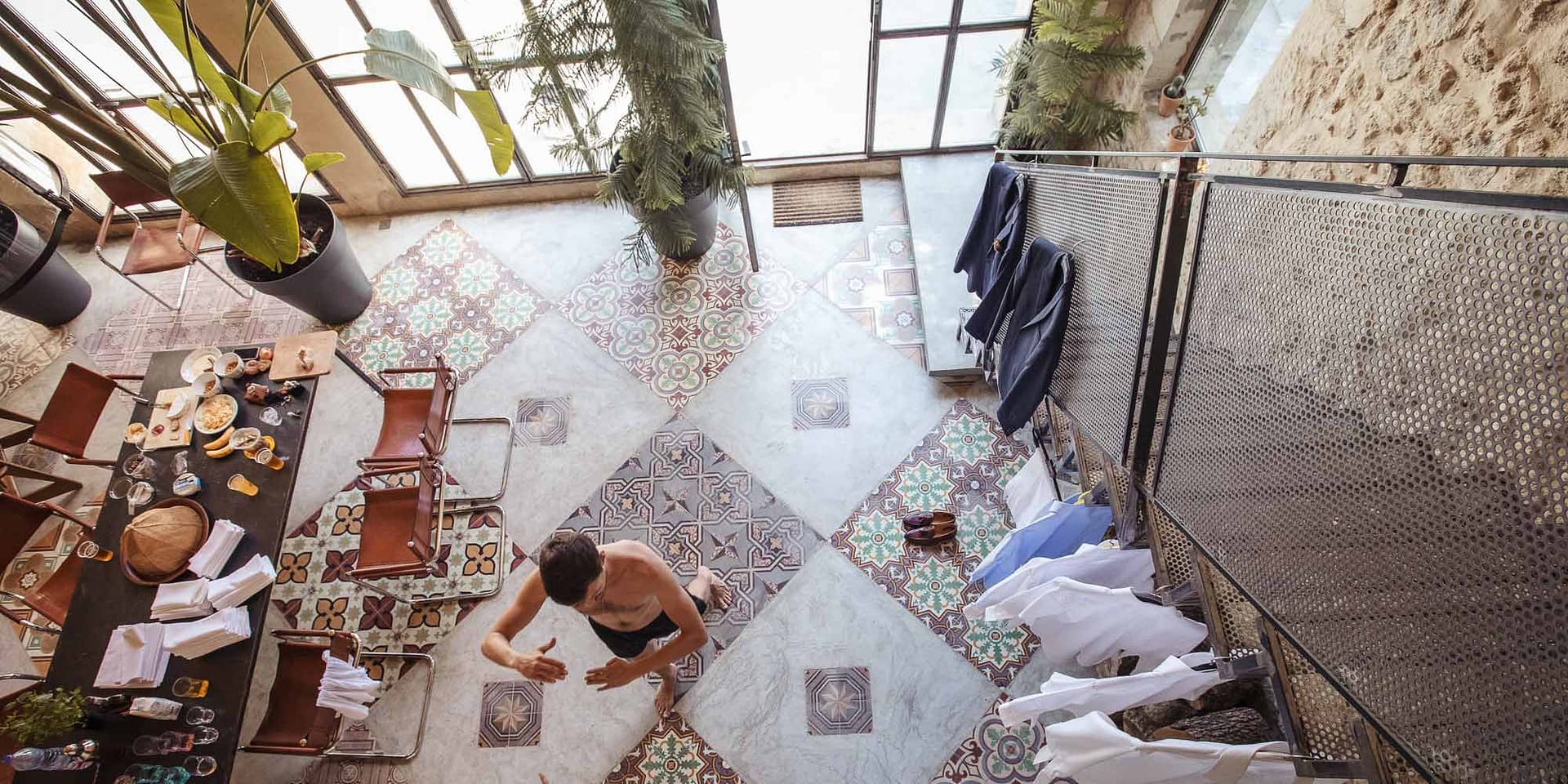 chateau floor