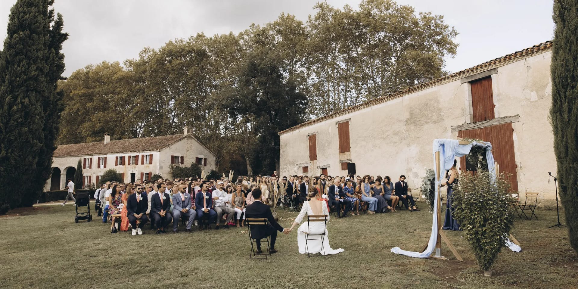barn wedding south of france