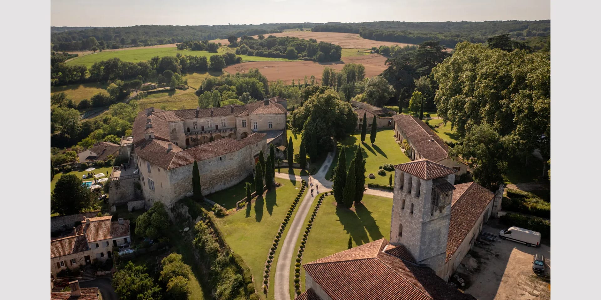 italian chateau wedding