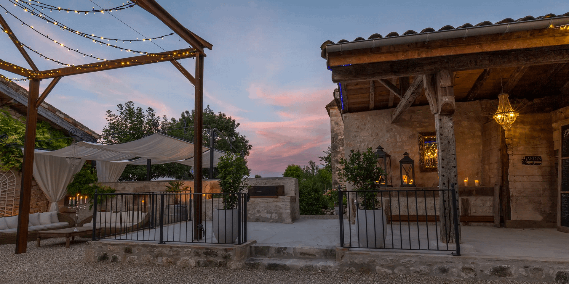 french wedding venue with wedding planner