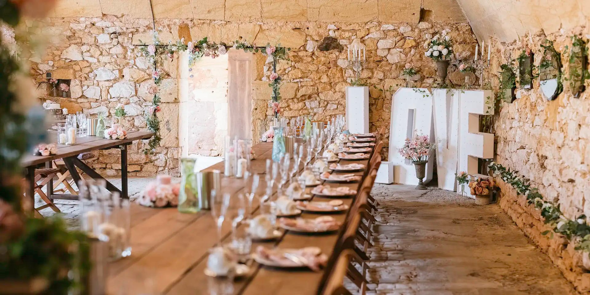 french wedding venue dordogne castle
