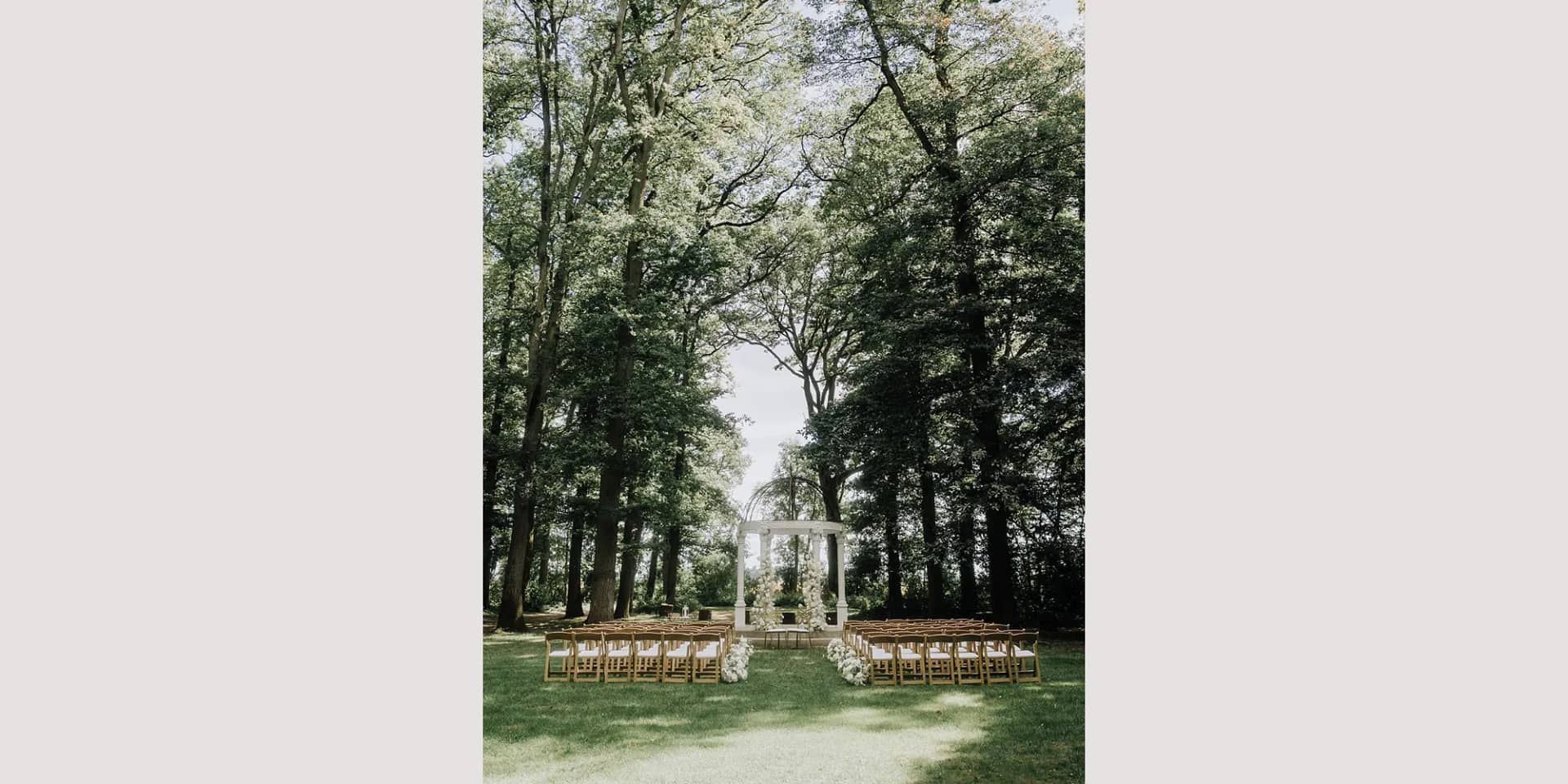 chateau with forest for wedding paris