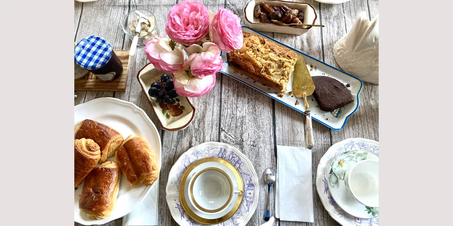 wedding breakfast at the chateau