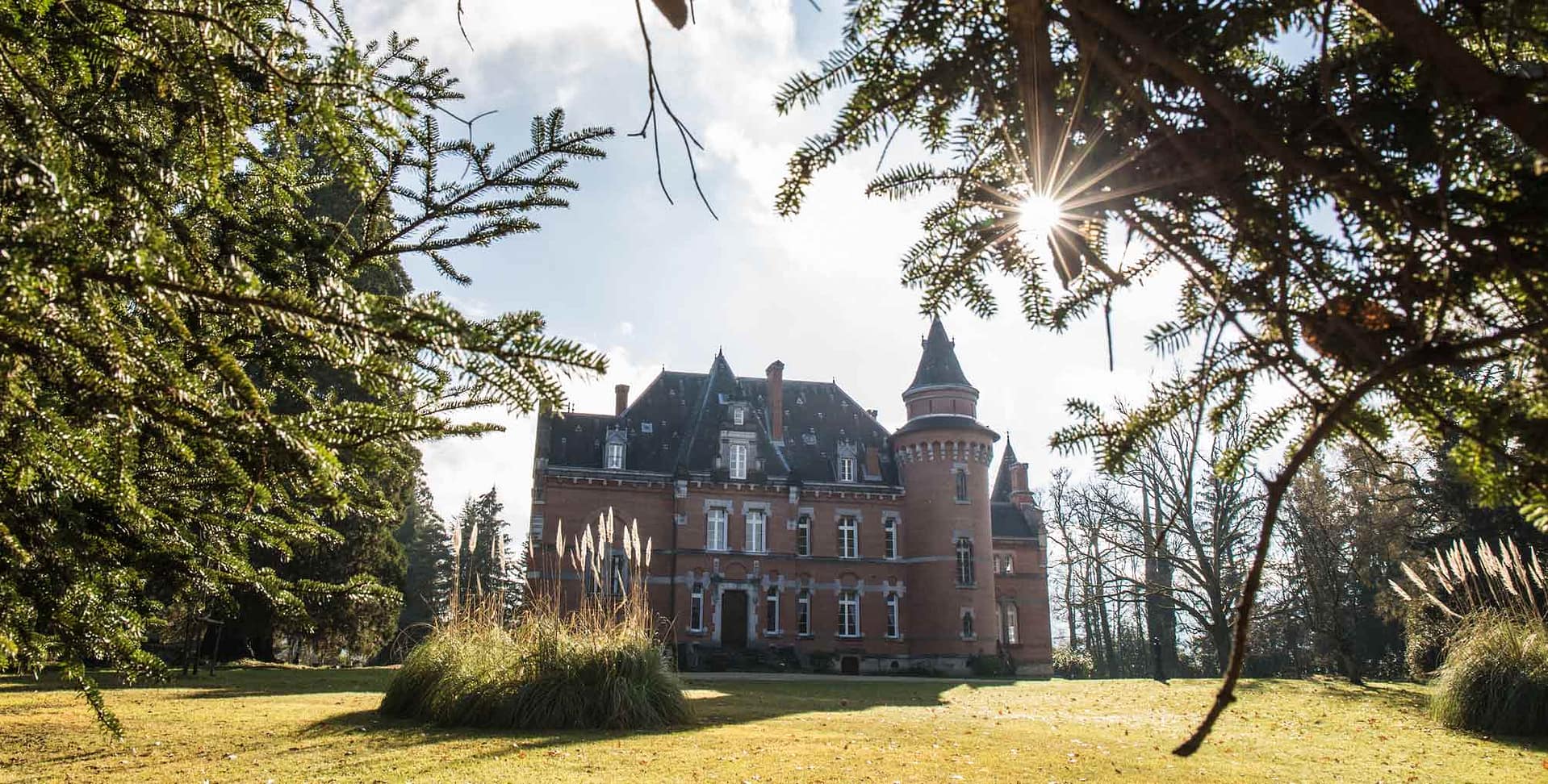 chateau lacourt wedding france