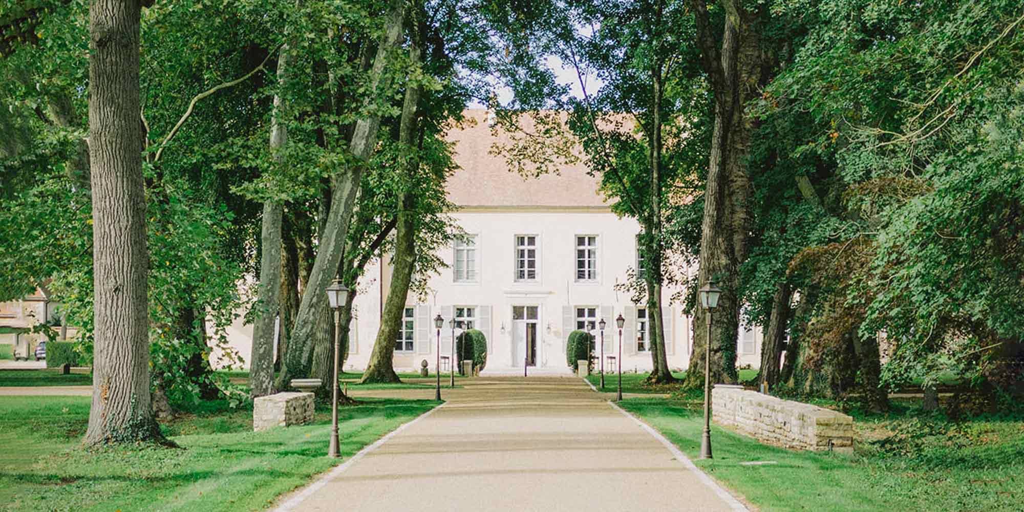 Domaine l'Abbaye de Maizières, Burgundy wedding venue France