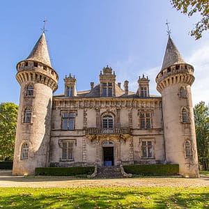 fairytale-chateau-wedding