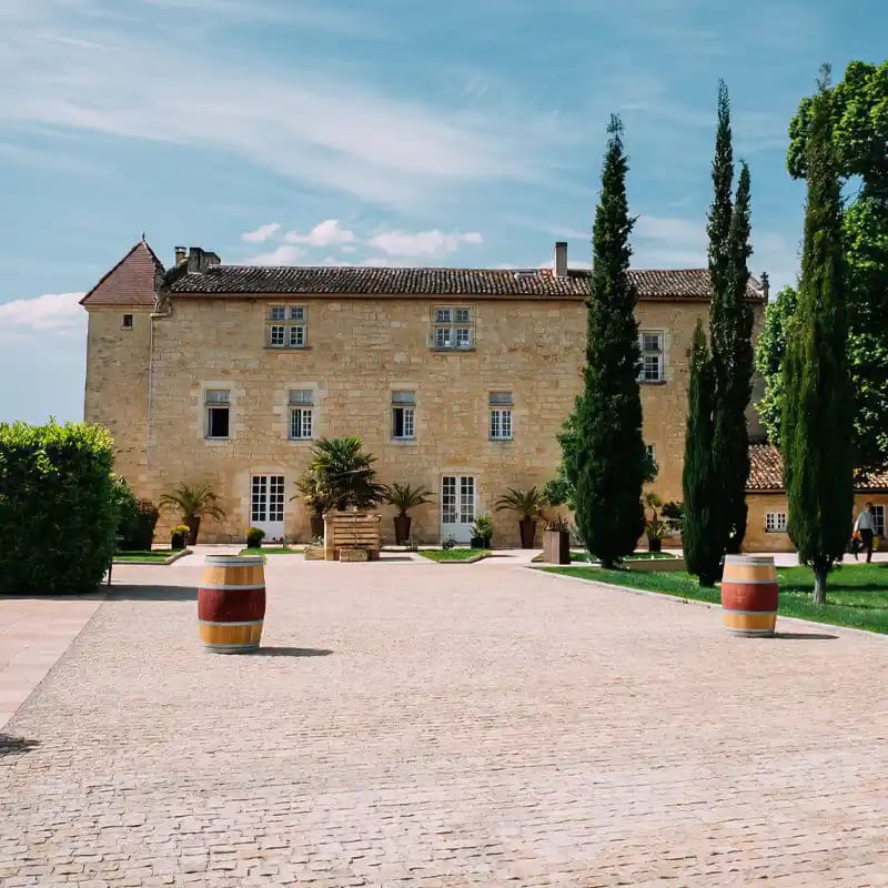 chateau dordogne wedding
