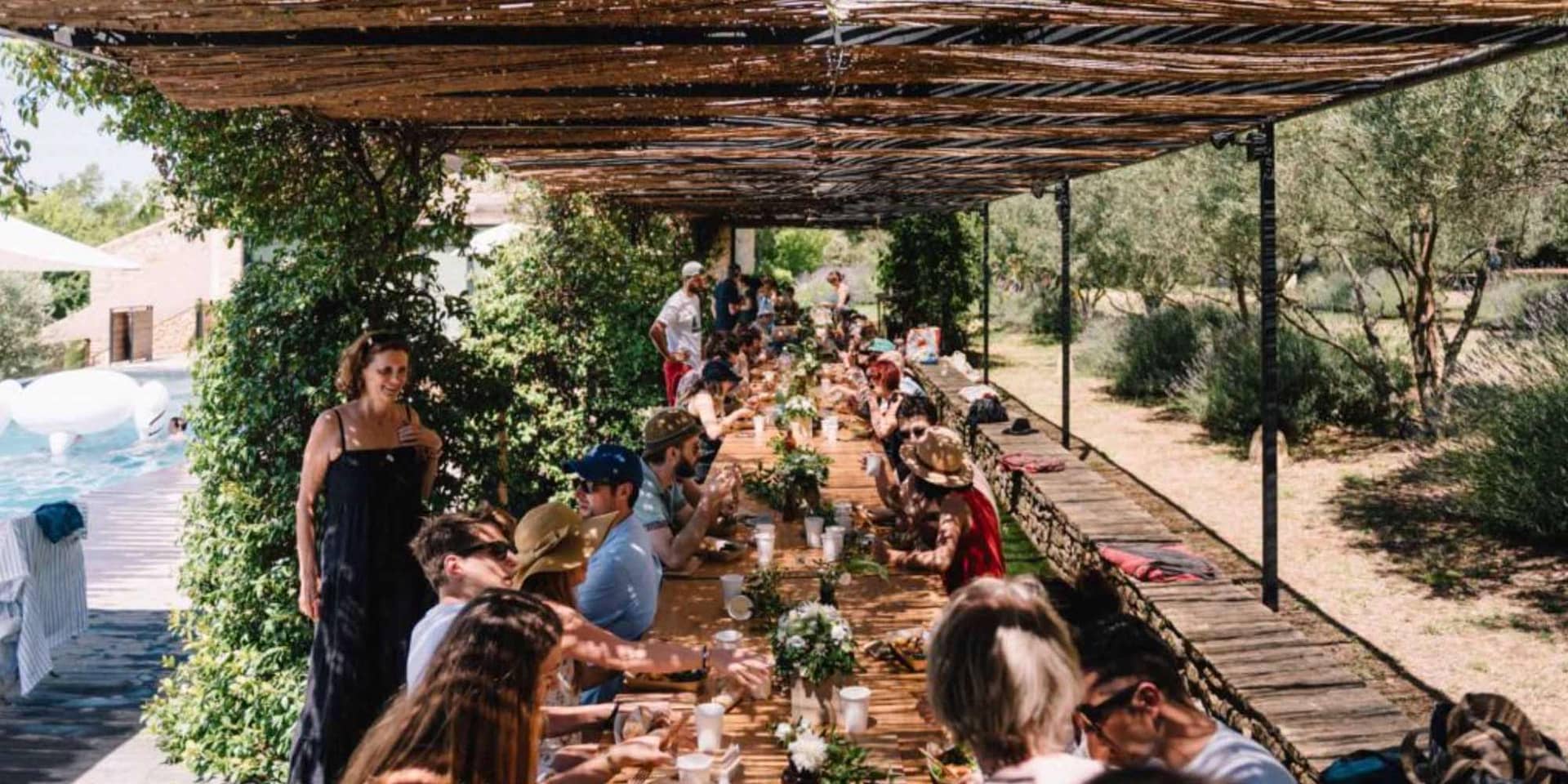 Mas de so - France Wedding venue. questions to ask a wedding venue.